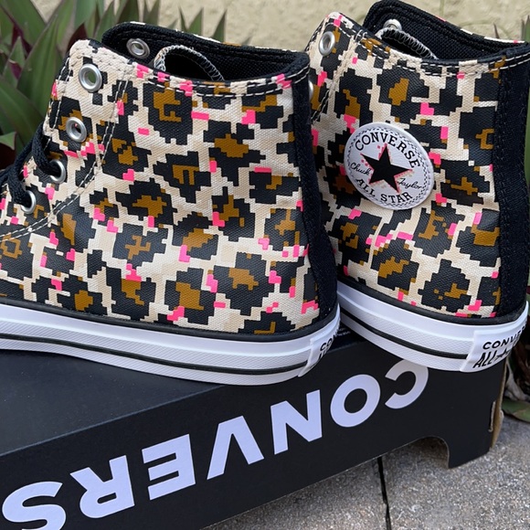 CONVERSE CTAS HI WMNS - Picture 15 of 16